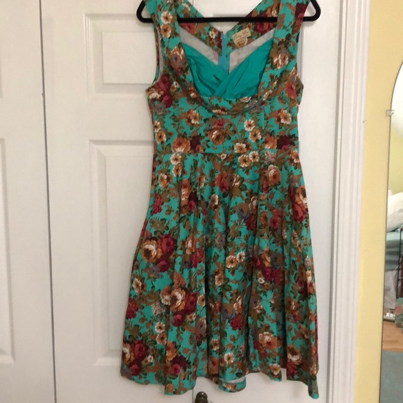 Lindy Bop Dress - Picture 3 of 5